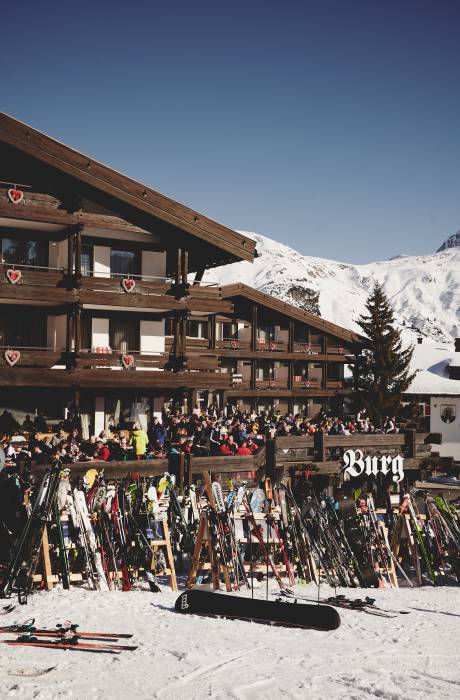 Ski in & ski back out in Oberlech - Burg Hotel Oberlech