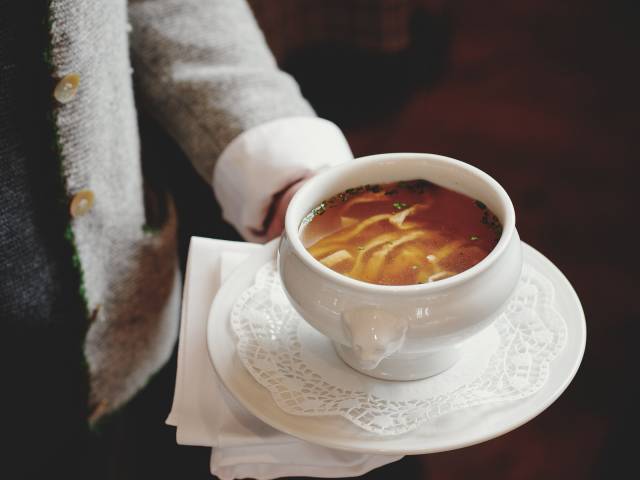 Österreichische Flädlesuppe